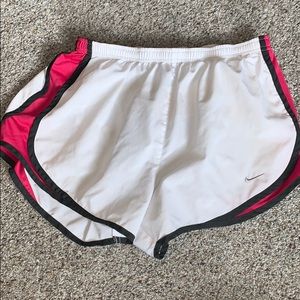 Nike women’s running shorts